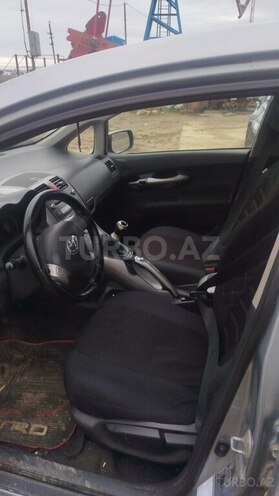 Toyota Auris 2008, 235,000 km - 1.4 l - Bakı