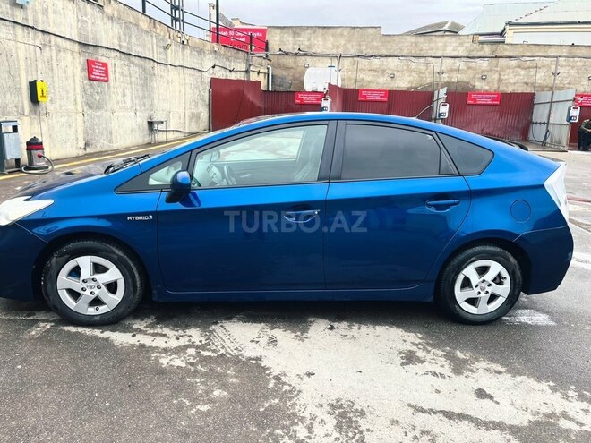 Toyota Prius 2011, 400,000 km - 1.8 l - Bakı