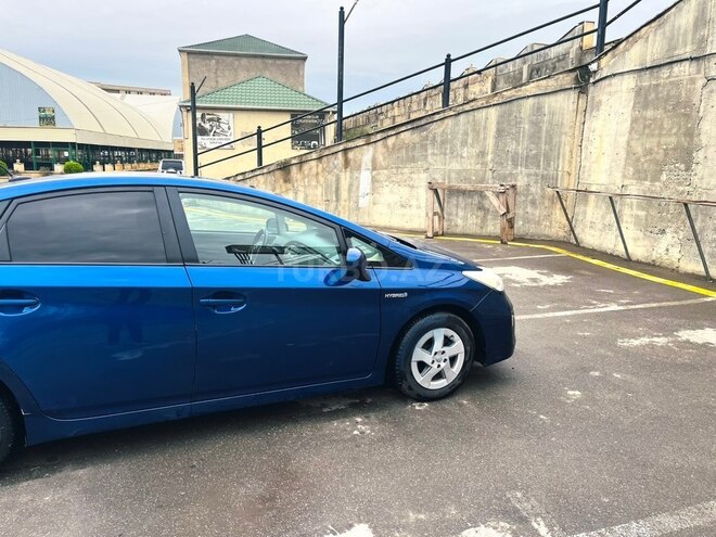 Toyota Prius 2011, 400,000 km - 1.8 l - Bakı