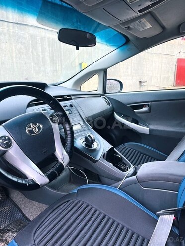 Toyota Prius 2011, 400,000 km - 1.8 l - Bakı