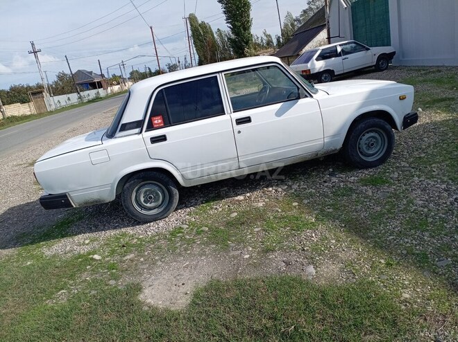 LADA (VAZ) 2107 2011, 294,224 km - 1.6 l - Xudat