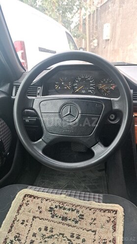 Mercedes 200 E 1993, 455,000 km - 2.0 l - Bakı