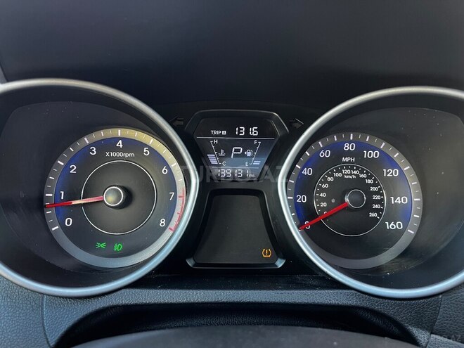Hyundai Elantra 2015, 223,910 km - 1.8 l - Bakı