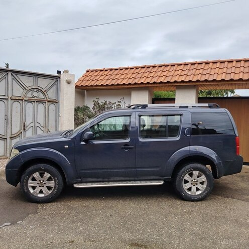 Nissan Pathfinder 2005, 464,215 km - 2.5 l - Bakı