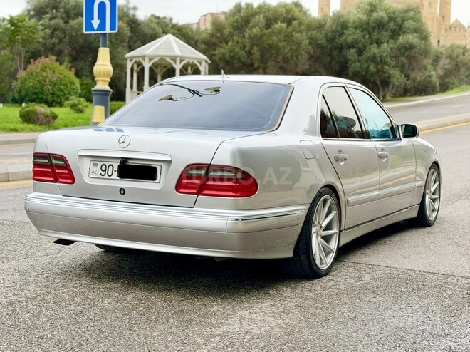Mercedes E 240 2000, 365,000 km - 2.4 l - Bakı