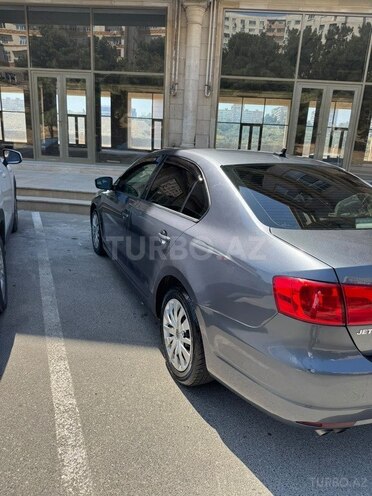 Volkswagen Jetta 2013, 170,000 km - 1.8 l - Bakı