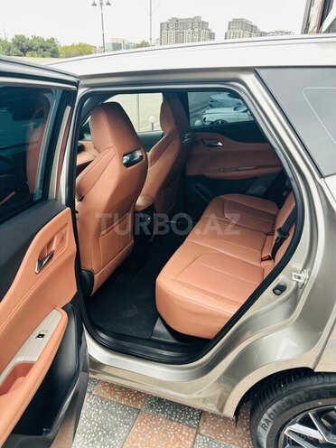Changan  2025, 13,957 km - 1.5 l - Bakı