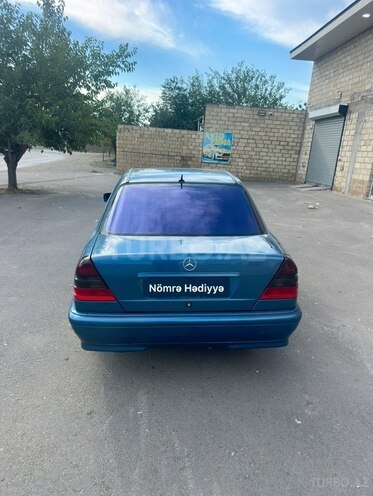 Mercedes C 200 1997, 320,000 km - 2.0 l - Gəncə