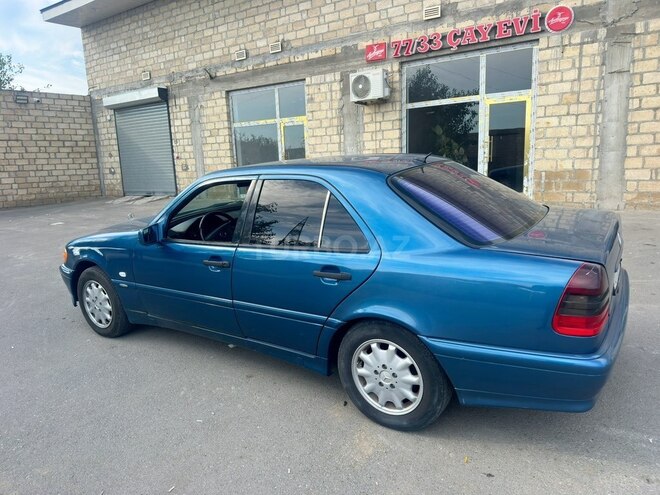 Mercedes C 200 1997, 320,000 km - 2.0 l - Gəncə