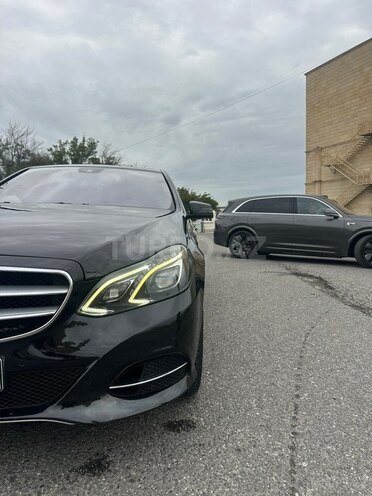 Mercedes E 220 2014, 287,152 km - 2.1 l - Bakı