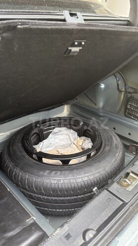 Mercedes E 240 1998, 285,000 km - 2.4 l - Bakı