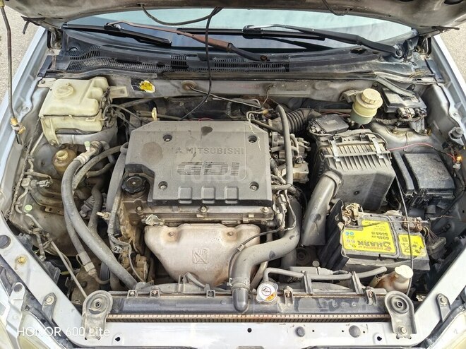 Mitsubishi Airtrek 2002, 299,000 km - 2.4 л - Sumqayıt