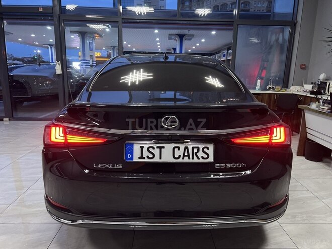 Lexus ES 300h 2022, 89,000 km - 2.5 l - Bakı
