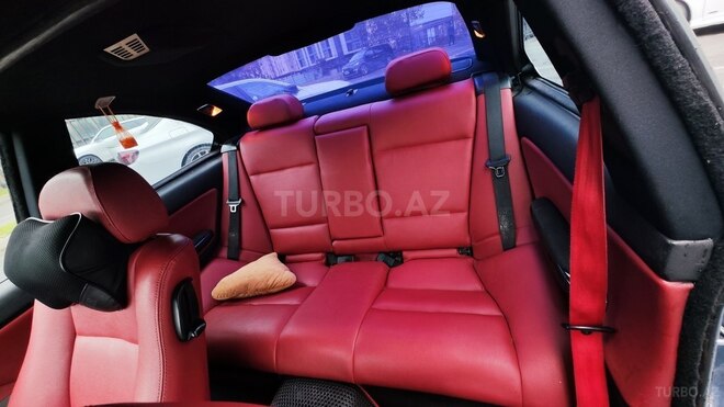 BMW 325 2001, 165,000 km - 2.5 l - Bakı
