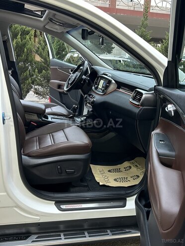Kia Sorento 2017, 95,000 km - 2.0 l - Bakı