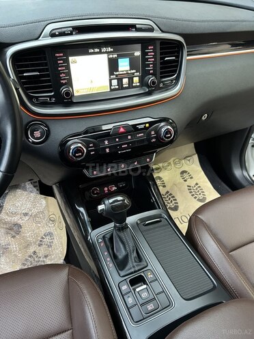 Kia Sorento 2017, 95,000 km - 2.0 l - Bakı