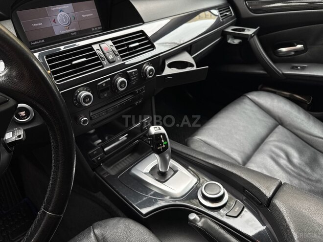 BMW 520 2007, 210,000 km - 2.0 l - Bakı