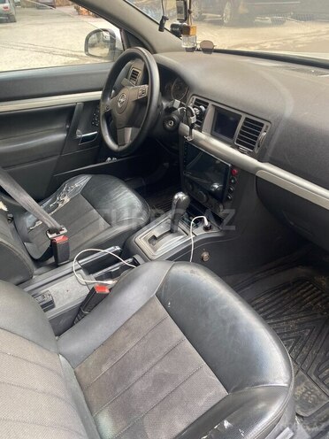 Opel Vectra 2008, 530,000 km - 1.9 l - Bakı