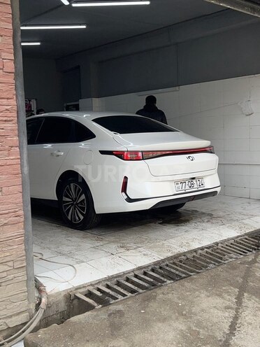 Changan Qiyuan A05 2026, 10,500 km - 1.5 l - Bakı