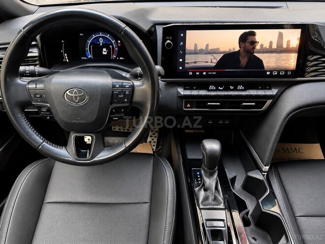 Toyota Camry 2025, 70,000 km - 2.5 l - Bakı
