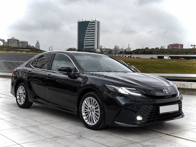 Toyota Camry 2025, 70,000 km - 2.5 l - Bakı