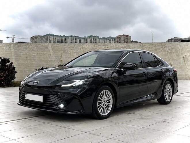 Toyota Camry 2025, 70,000 km - 2.5 l - Bakı