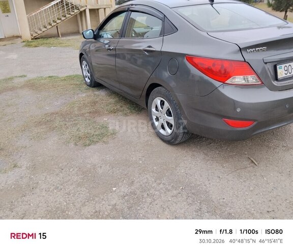 Hyundai Accent 2012, 134,645 km - 1.6 л - Gəncə