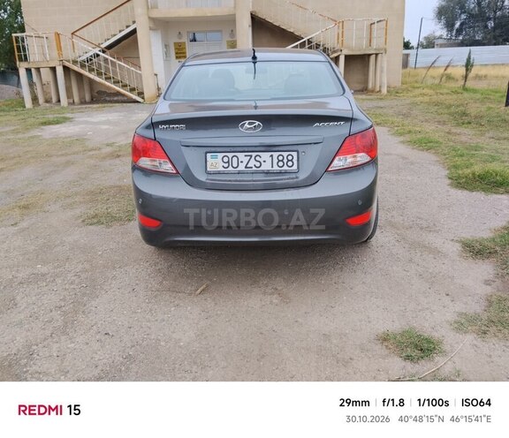 Hyundai Accent 2012, 134,645 km - 1.6 л - Gəncə