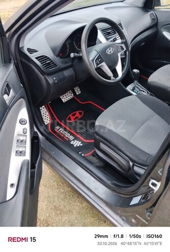 Hyundai Accent 2012, 134,645 km - 1.6 л - Gəncə