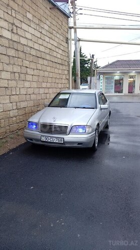 Mercedes C 200 1993, 620,609 km - 2.0 l - Bakı