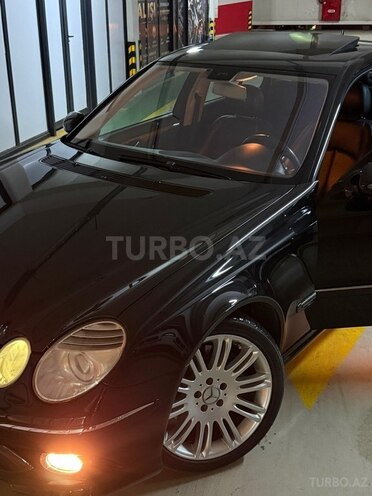Mercedes E 350 2007, 235,000 km - 3.5 l - Bakı
