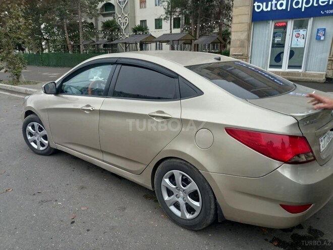 Hyundai Accent 2011, 342,000 km - 1.4 l - Gəncə