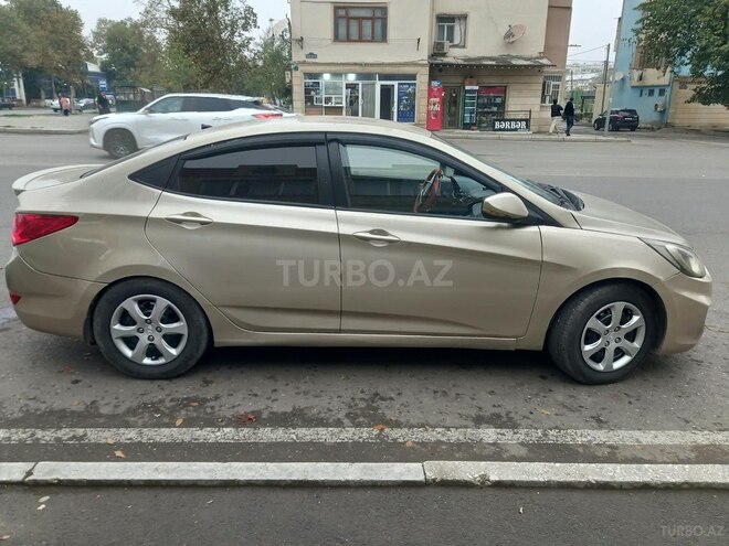 Hyundai Accent 2011, 342,000 km - 1.4 l - Gəncə
