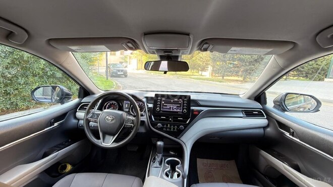 Toyota Camry 2021, 136,800 km - 2.5 l - Bakı