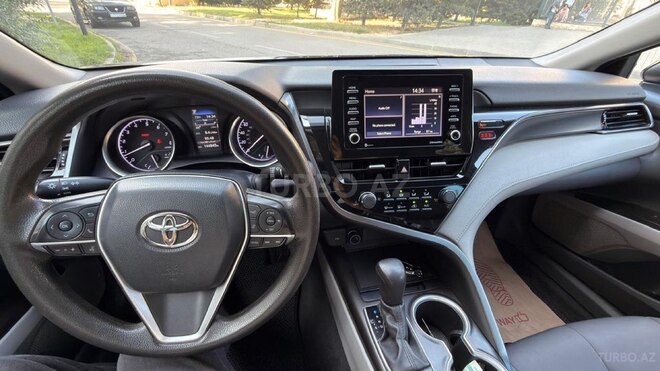 Toyota Camry 2021, 136,800 km - 2.5 l - Bakı