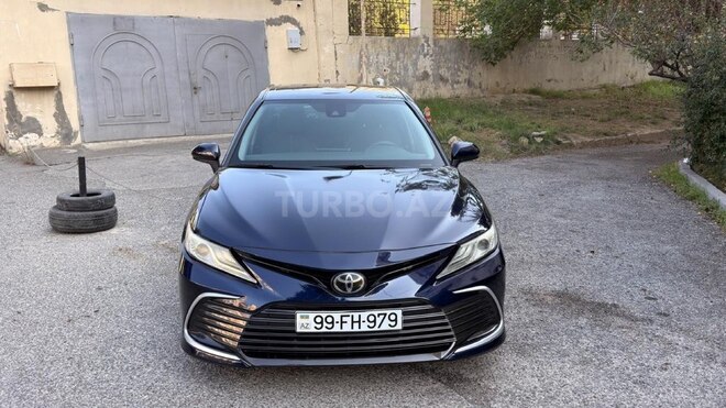 Toyota Camry 2021, 136,800 km - 2.5 l - Bakı