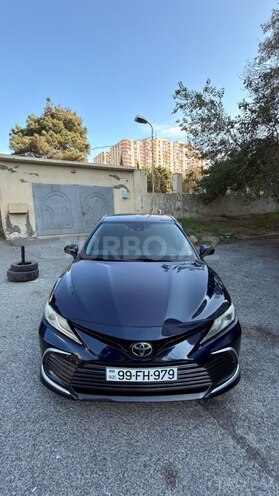 Toyota Camry 2021, 136,800 km - 2.5 l - Bakı