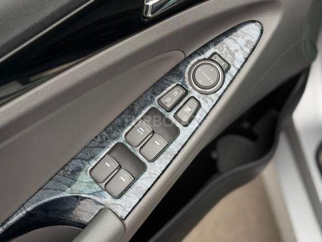 Hyundai Sonata 2014, 133,000 km - 2.0 l - Gəncə