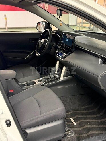 Toyota Corolla Cross 2025, 18,000 km - 2.0 l - Bakı