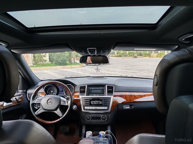 Mercedes GL 500 4MATIC 2013, 110,200 km - 4.7 l - Ucar