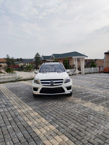 Mercedes GL 500 4MATIC 2013, 110,200 km - 4.7 l - Ucar