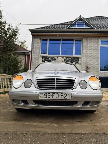 Mercedes E 220 2000, 395,000 km - 2.2 l - Gədəbəy