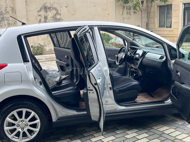 Nissan Tiida 2011, 103,200 km - 1.5 l - Bakı