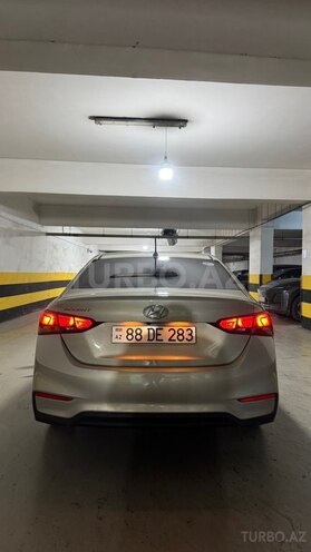 Hyundai Accent 2018, 196,340 km - 1.6 l - Bakı