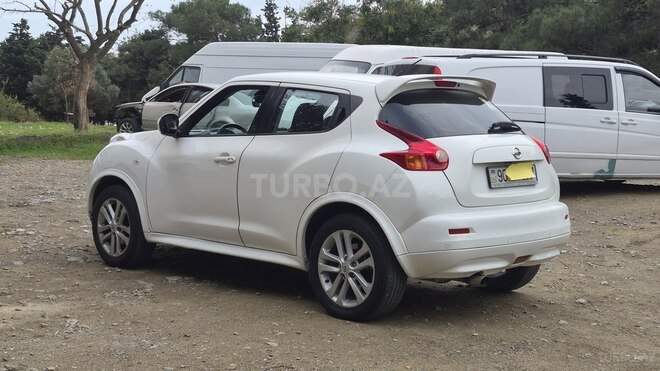 Nissan Juke 2012, 131,000 km - 1.6 л - Bakı
