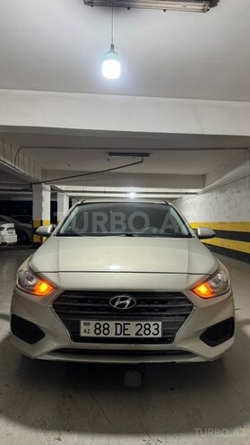 Hyundai Accent 2018, 196,340 km - 1.6 l - Bakı