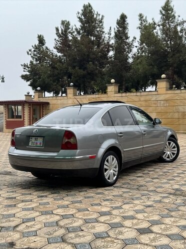 Volkswagen Passat 2004, 209,400 km - 1.8 л - Gəncə
