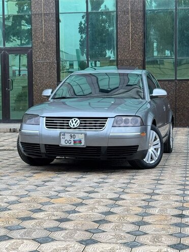 Volkswagen Passat 2004, 209,400 km - 1.8 л - Gəncə