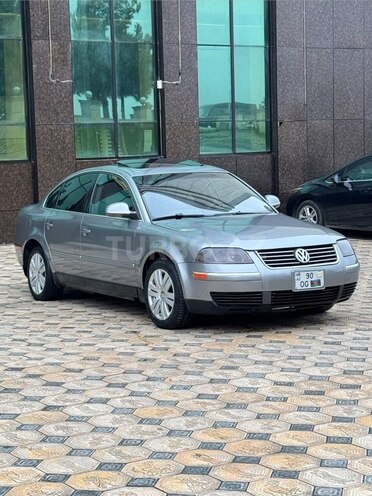 Volkswagen Passat 2004, 209,400 km - 1.8 л - Gəncə