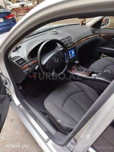 Mercedes E 200 2005, 326,000 km - 1.8 l - Bakı